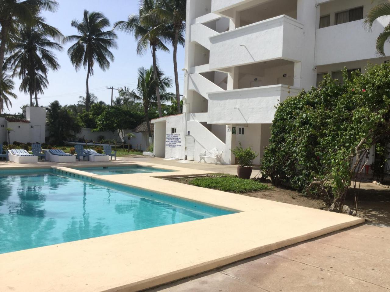 Hotel Arista Bugambilias Puerto Arista Ngoại thất bức ảnh