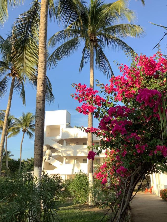 Hotel Arista Bugambilias Puerto Arista Ngoại thất bức ảnh